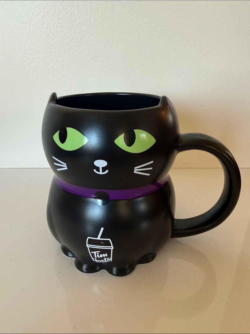Tim hortons Color Changing Black Cat Ceramic Mug with Green Eyes
